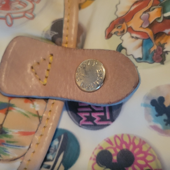 Disney Dooney & Bourke Button Crossbody Disney Parks Exclusive - Picture 6 of 12